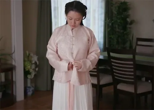 Mandarin collar25