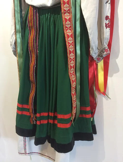 Authentic female clothing from Vinnytsia region (west-central Ukraine), late 19th – early 20th century