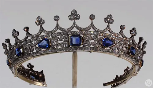 Vintage royal jewelry. Queen Victoria's sophisticated coronet