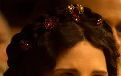 Crimson Peak show costumes