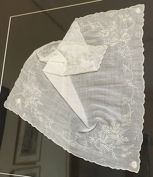 Lace2