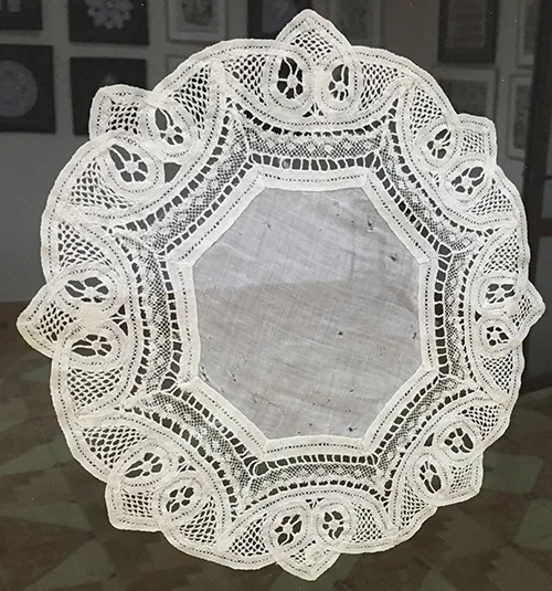 Lace56