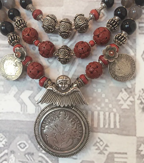 Necklace37
