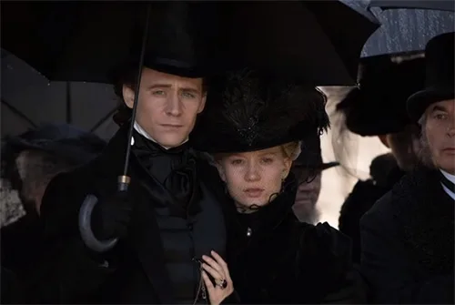 Crimson Peak show costumes