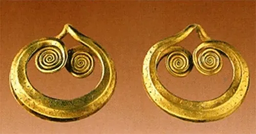 Jewelry pieces in Ancient Greece. Samples of 3,000-year-old gold jewels