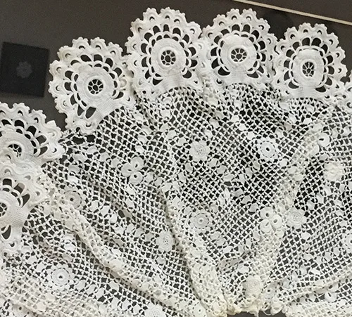 Lace32