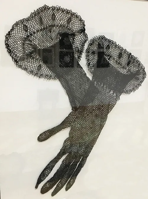 Crocheted gloves 19th century