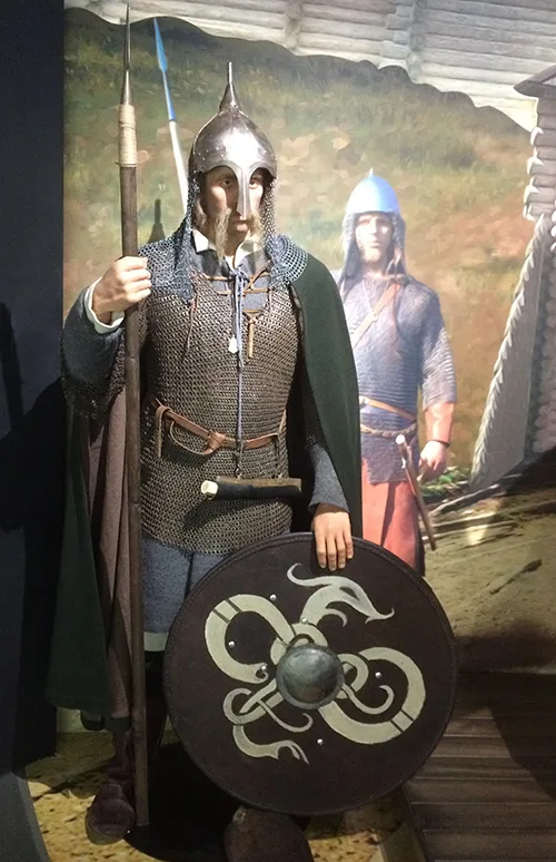 Reconstruction of warrior attire from Kyivan Rus