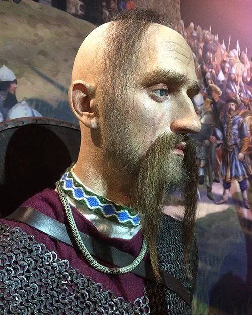 Reconstruction of costume from Kyivan Rus