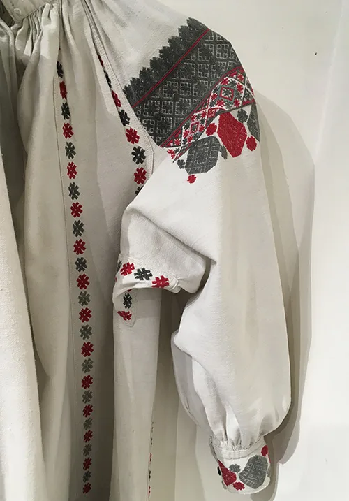 Podillia shirt10