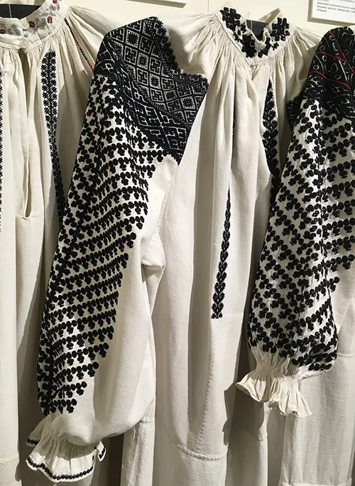 Podillia shirt35