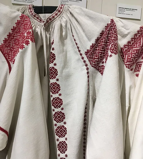 Podillia shirt4