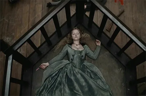 Stage costumes in Sleepy Hollow movie