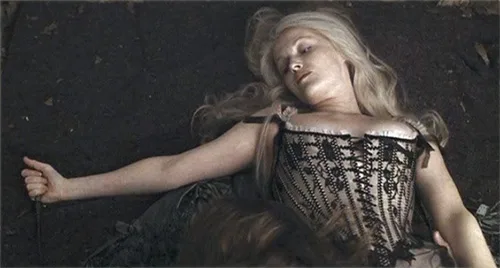 Stage costumes in Sleepy Hollow movie