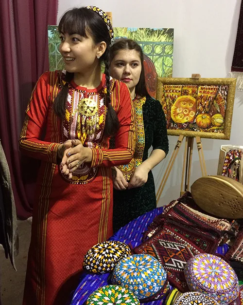 Traditional women’s tahya headwear in Turkmenistan