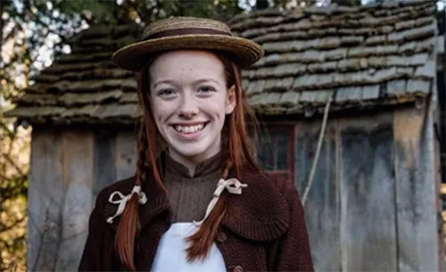Stage costumes in Anne with an E TV show