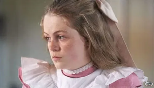 Stage costumes in Anne with an E TV show