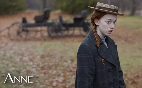 Show costumes in Anne with an E TV show
