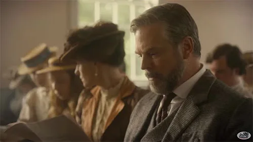 Show costumes in Canadian Anne with an E series