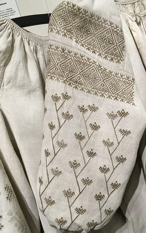 Poltava embroidery8