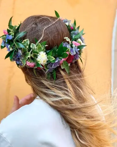 Movie costumes in folk horror film Midsommar