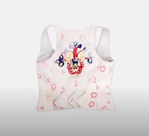 Movie costumes in folk horror film Midsommar