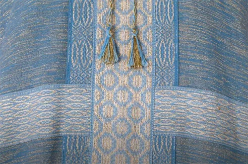 Movie costumes in folk horror film Midsommar