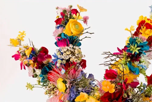 Movie costumes in folk horror film Midsommar