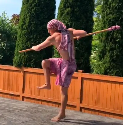 Different ways of using Cambodian krama