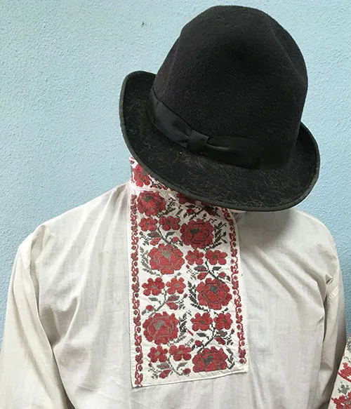 Traditional attire of groom from northern Ukraine late 19th – early 20th century