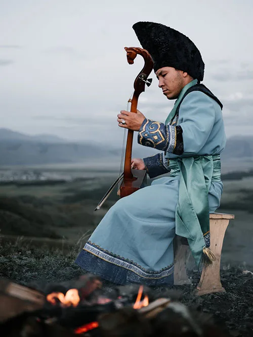 Tibetan modern men's chuba coat