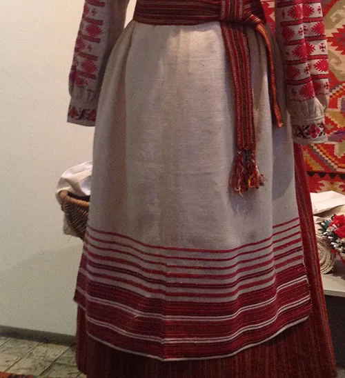 Woven apron from Northern Ukraine late 19th century