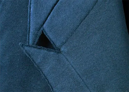 Tailcoat4