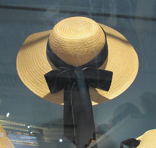 Variety of charming hats used by German ladies in the early 20th century (photos)