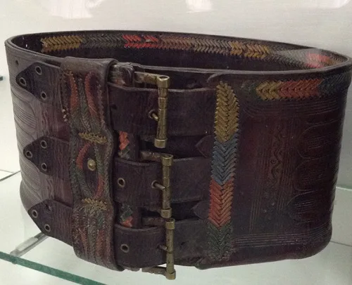 wide and ornate highlander’s Carpathian belt opasek, chimir, cheres