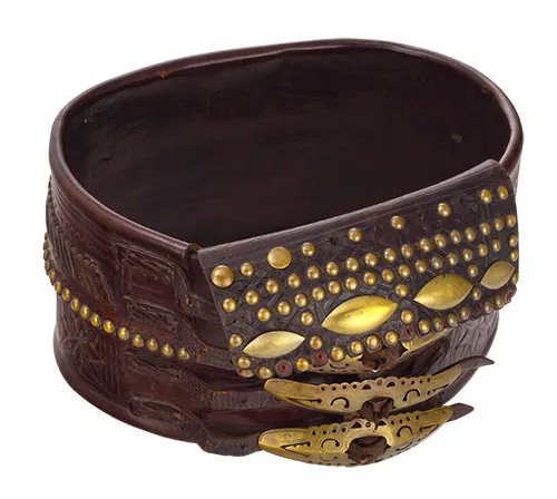 wide and ornate highlander’s Carpathian belt opasek, chimir, cheres