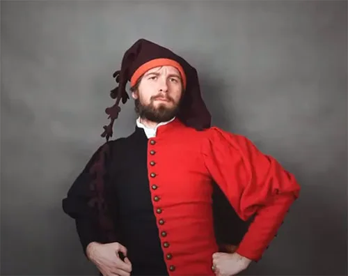 Medieval chaperon or hood