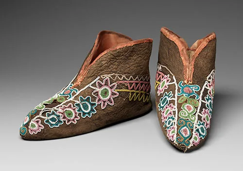 Curiously-shaped Native American moccasins of Muscogee (Creek) tribe