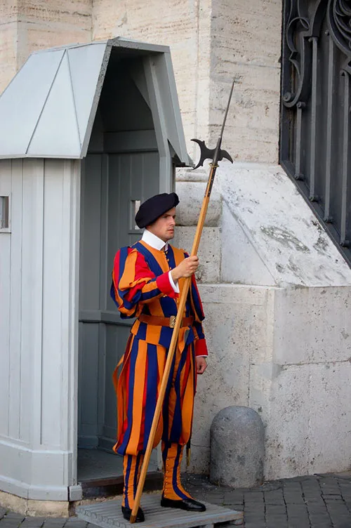 Pontifical Swiss Guard's traditional uniforms for every occasion and rank