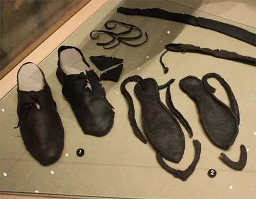 Medieval attire of the Bocksten Man