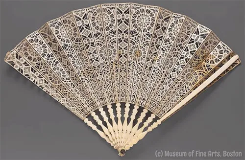 History of hand fan from Renaissance to Rococo