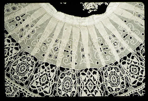 Punto in aria lace technique