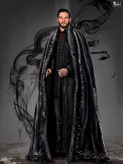 Show costumes in Shadow And Bone series