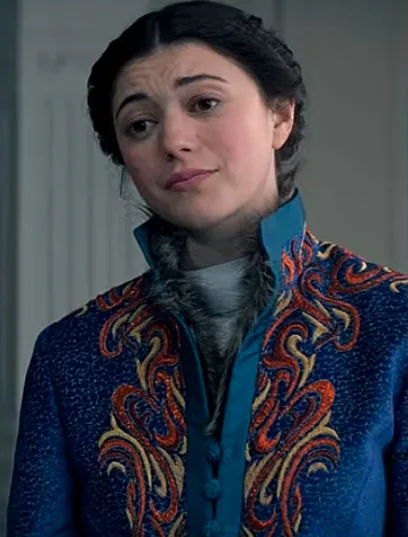 Show costumes in Shadow And Bone series