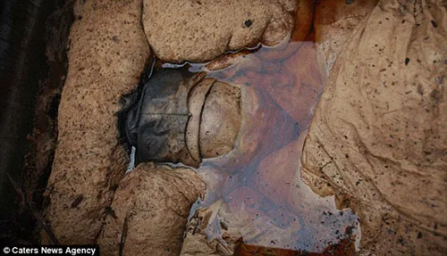 Taizhou mummy dated Ming Dynasty shows us accurate 700-year-old Chinese clothing