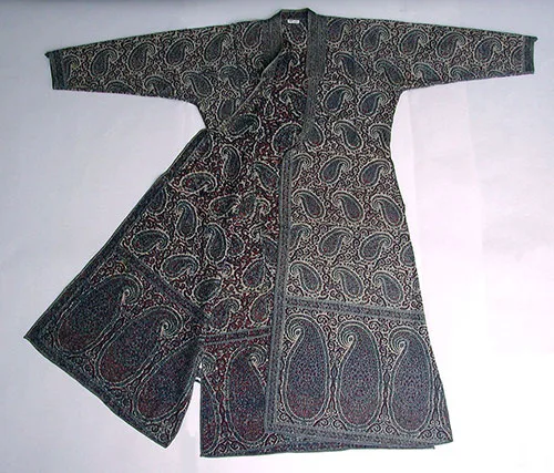 Choga – Turkmen loose open coat