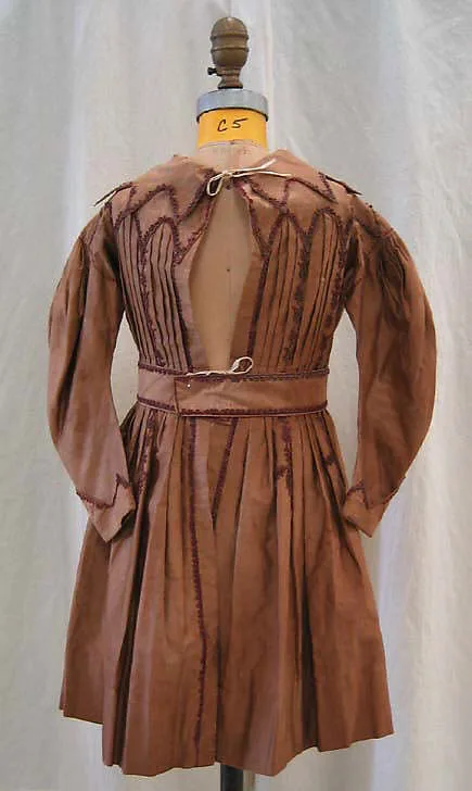 Boy’s coatdress from America, early 1830s