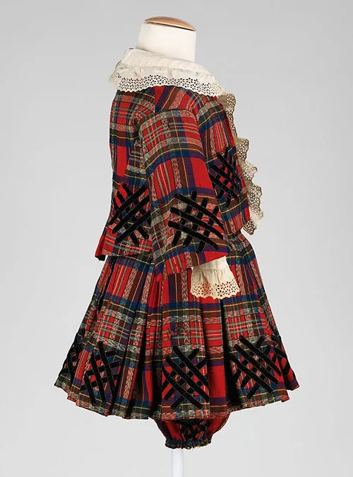 Boy’s suit from America, 1860s