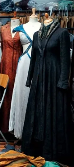 GOT Red Wedding show costumes