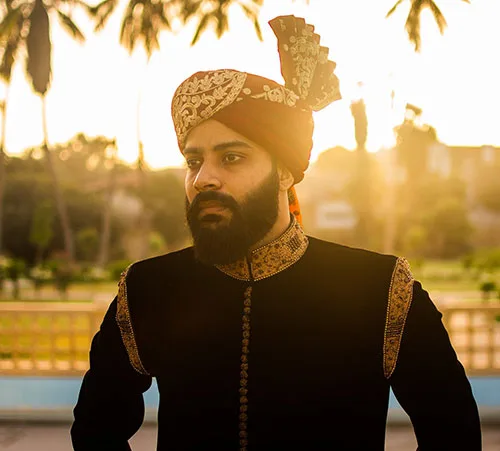 Traditional outfits of Indian men